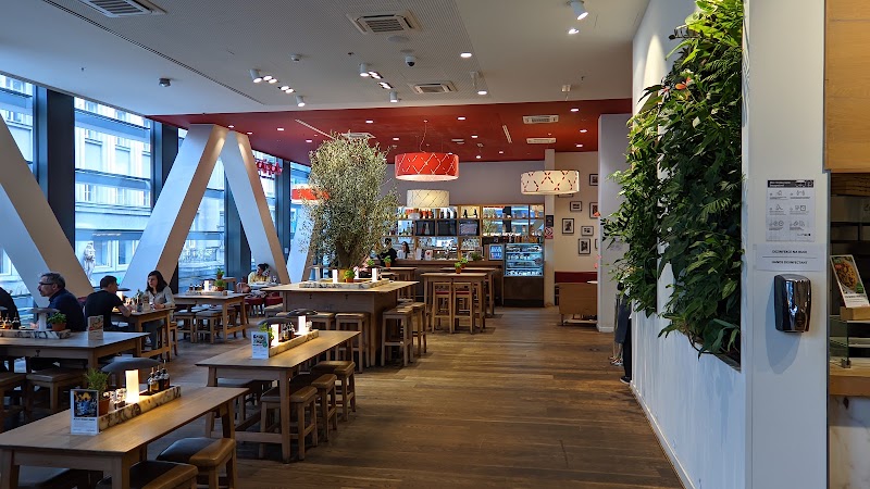 OC Quadrio - OC Quadrio, Spálená 2121/22, Nové Město, 110 00 Praha-Praha 1, Czechia