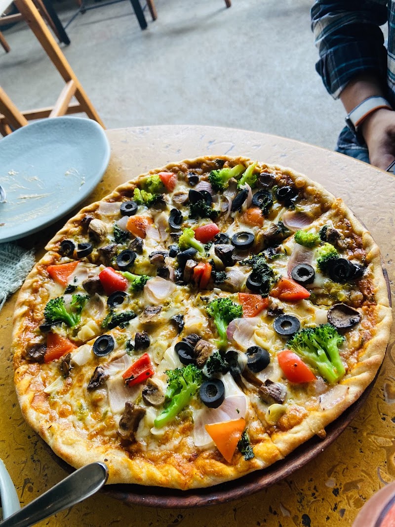 Greenr Cafe - Greenr Cafe 32nd Avenue, Sector 15 Part 2, Sector 15, Gurugram, Haryana 122001, India