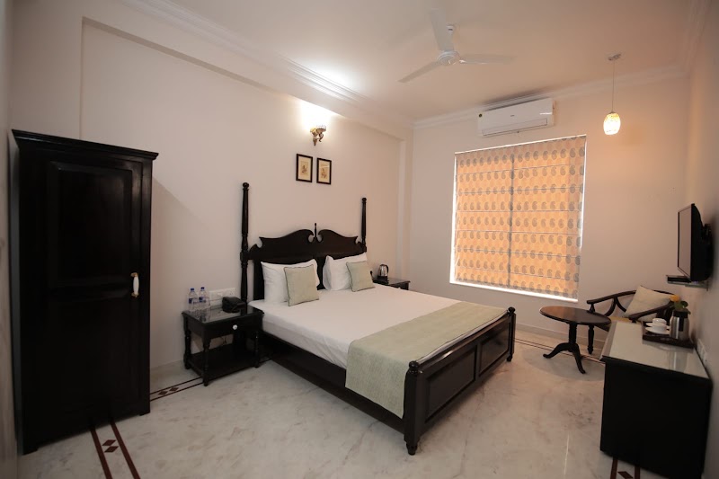 Hotel Jai villa - Hotel Jai villa 42, Dussehra kothi road, Agrasen Nagar, Govind Nagar East, Shankar Nagar, Jaipur, Rajasthan 302002, India