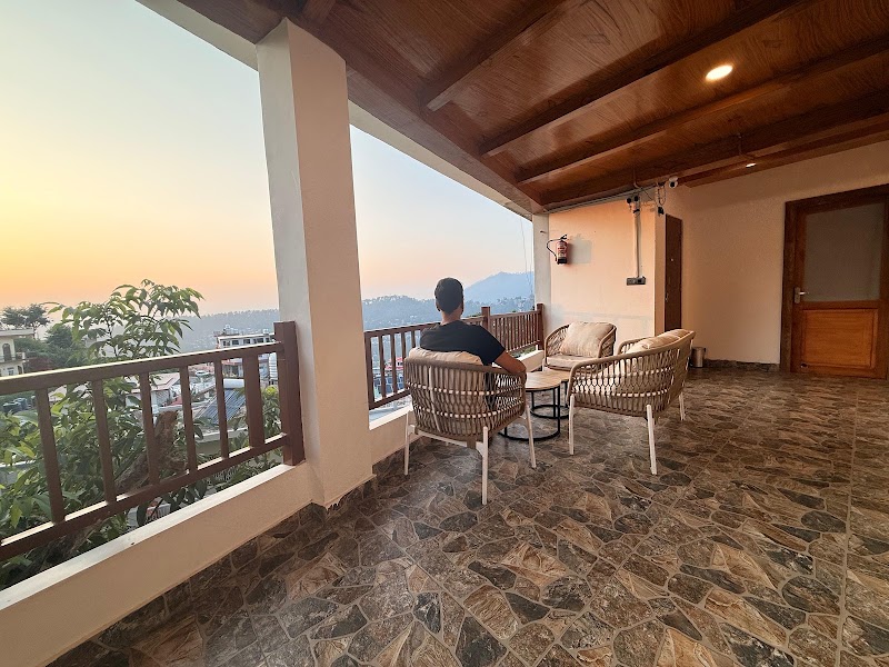 The Cozy Nook - The Cozy Nook, Link Rd, Paltan Bazar, Dharanaula, Almora, Uttarakhand 263601, India