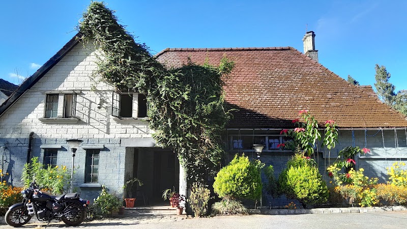 Tashiding Tourist Lodge - Tashiding Tourist Lodge 2FW6+R4C, Unnamed Road, Chandraloke, Kalimpong, West Bengal 734301, India