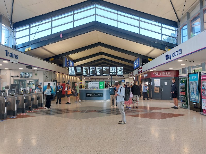Paddington - Paddington Praed St, London W2 1RH, UK