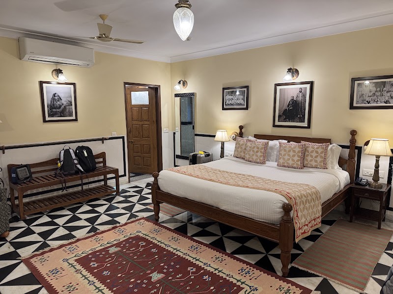 HOTEL RATAN VILAS - HOTEL RATAN VILAS Near Bhasker Circle, Loco Shed Road, UIT Rd, Ratanada, Jodhpur, Rajasthan 342001, India