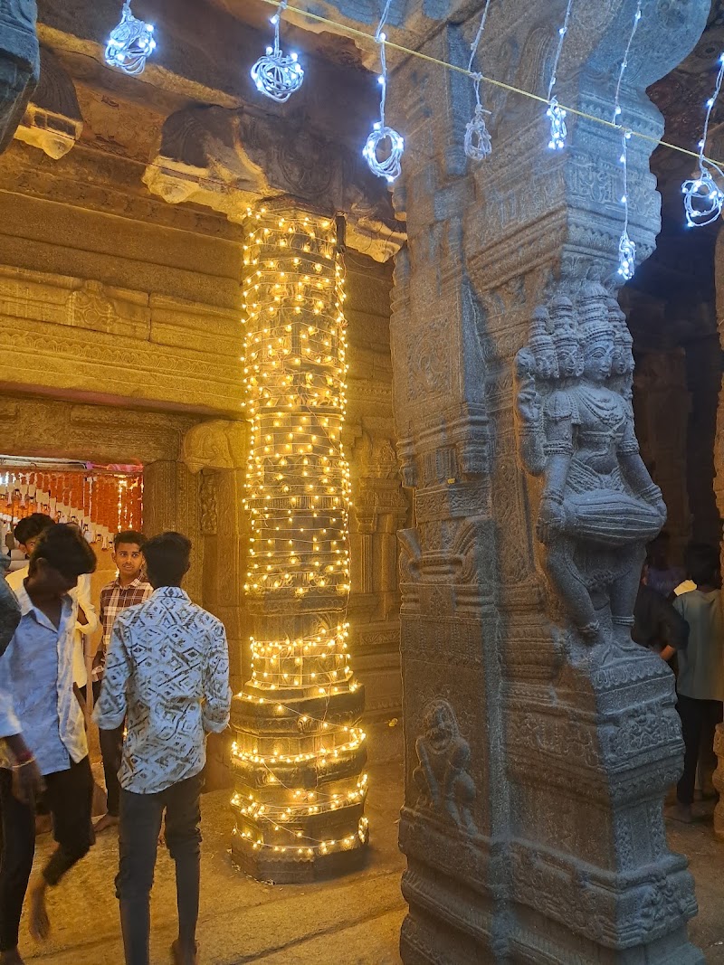 Lepakshi - Lepakshi, RJ35+CJJ, Lepakshi, Andhra Pradesh 515331, India
