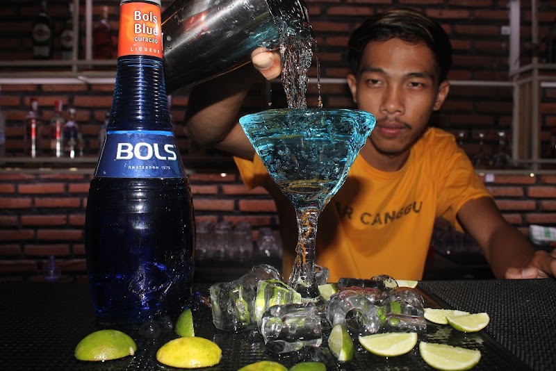 XBR Canggu - XBR Canggu Jl. Pantai Batu Bolong No.117, Canggu, Kec. Kuta Utara, Kabupaten Badung, Bali, Indonesia