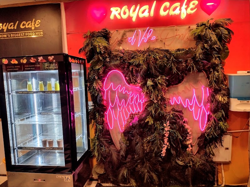 Royal Cafe(Hazratganj) - Royal Cafe(Hazratganj) 51, Mahatma Gandhi Marg, Sushanpura, Hazratganj, Lucknow, Uttar Pradesh 226001, India