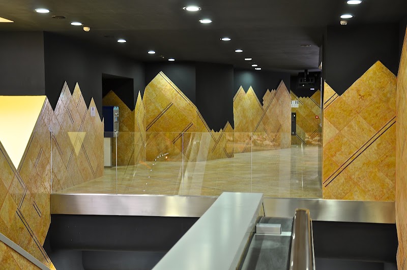Stazione Metro Toledo - Stazione Metro Toledo, Via Toledo, 80134 Napoli NA, Italy