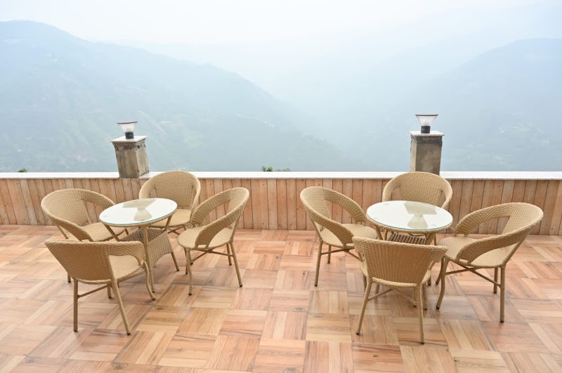sunrise homestay restraurante gym bar and spa
