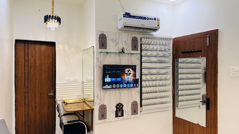 The Leela Villa Stay Nest - The Leela Villa Stay Nest 67, Tirupati Delight, Nanakheda, Indralaya Colony, Shivalay Twp, Ujjain, Sawara Khedi, Madhya Pradesh 456010, India