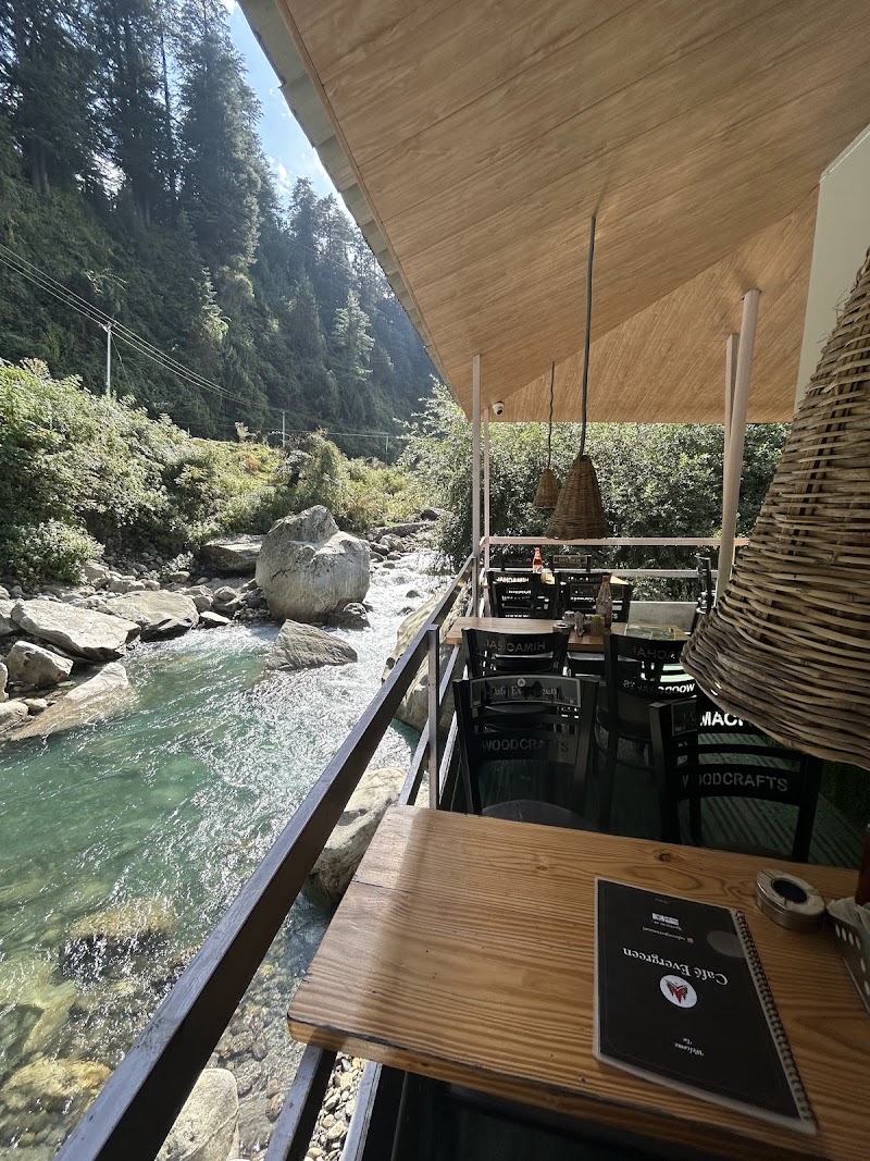 Cafe Evergreen Manali - Cafe Evergreen Manali Manu Temple Rd, Old Manali, Manali, Himachal Pradesh 175131, India