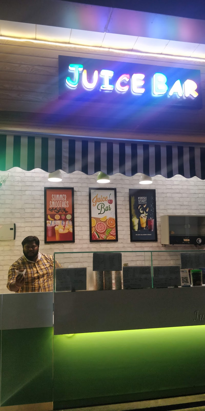 JUICE BAR - JUICE BAR Sector 63, Gurugram, Haryana 122098, India