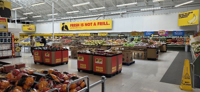 Peter's NOFRILLS Merritt - Peter's NOFRILLS Merritt 2760 Forksdale Ave, Merritt, BC V1K 1R9, Canada