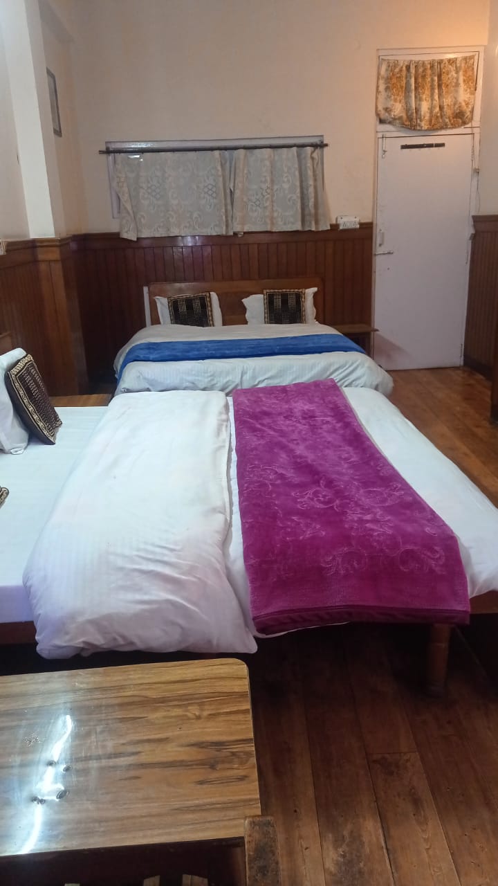 Hotel sansar mall road - Hotel sansar mall road Sansar villa, near high court, Bemloi, Shimla, Himachal Pradesh 171001, India