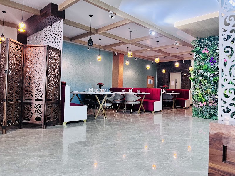 HOTEL DIAMANT INN - HOTEL DIAMANT INN opposite vidya sanskar school, abhiyant nagar, Patna, Bihar 801503, India