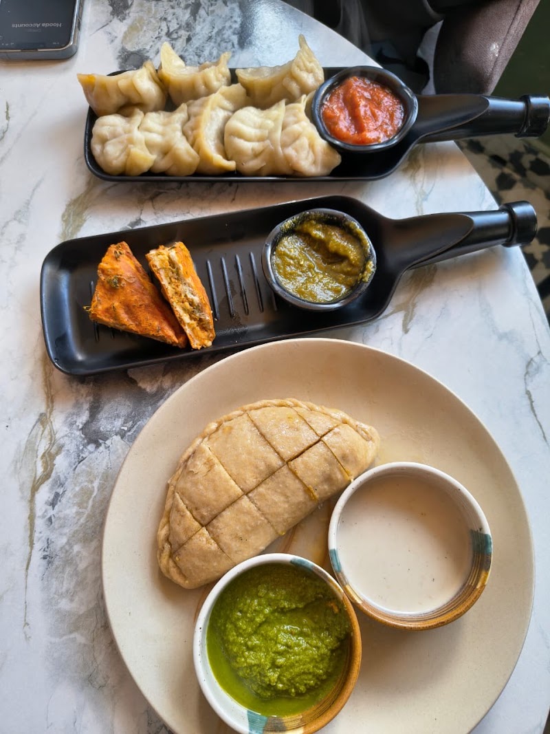 Get Along Cafe - Get Along Cafe Ani - Banjar - Aut Rd, opposite Pink Panther Cafe, Jibhi, Bini, Himachal Pradesh 175123, India