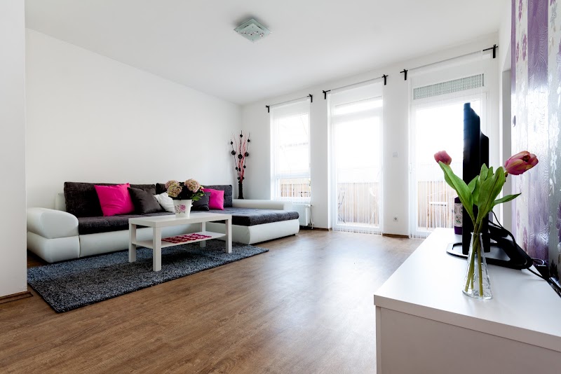 Grand Budapest Apartments - Grand Budapest Apartments Budapest, Gyulai Pál u. 3-fszt. 5, 1085 Hungary
