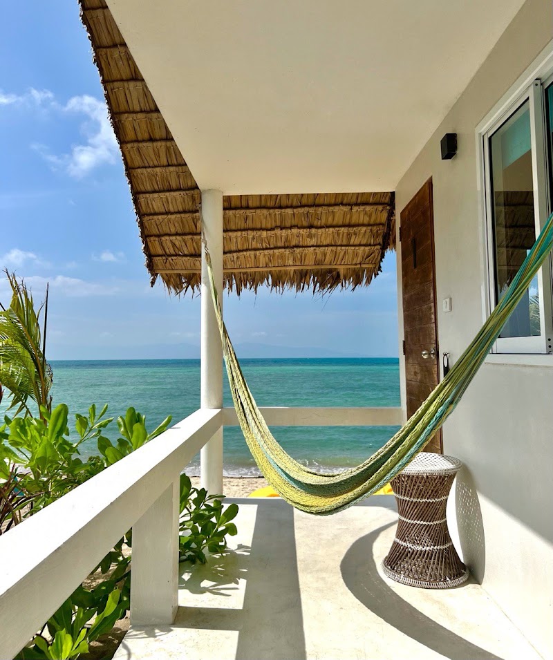 Sand Terrace - Sand Terrace, Bantai Beach, Tambon Ban Tai, Koh Phangan, Chang Wat Surat Thani 84280, Thailand