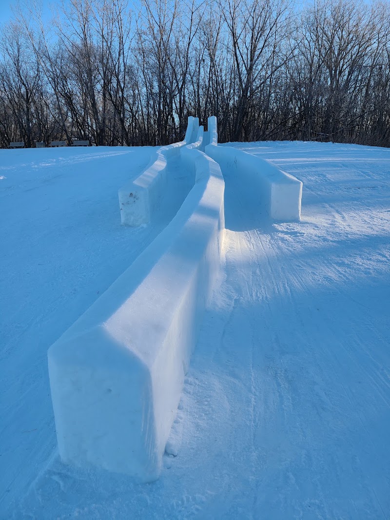 Berge des Baigneurs - Berge des Baigneurs 13 Rue Hotte, Laval, QC H7L 2R2, Canada