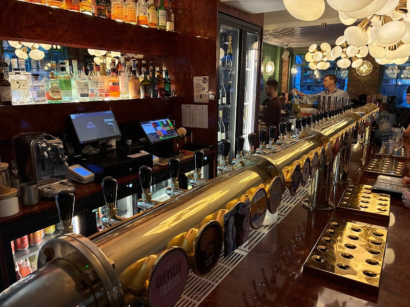 The Bear Pub - The Bear Pub 29 Spring St, Tyburnia, London W2 1JA, UK