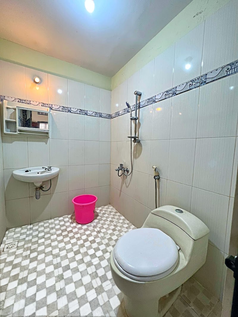 Happy Ayu Guesthouse Malioboro - Happy Ayu Guesthouse Malioboro Jl. Ki Mangunsarkoro No.57, Gunungketur, Pakualaman, Kota Yogyakarta, Daerah Istimewa Yogyakarta 55166, Indonesia