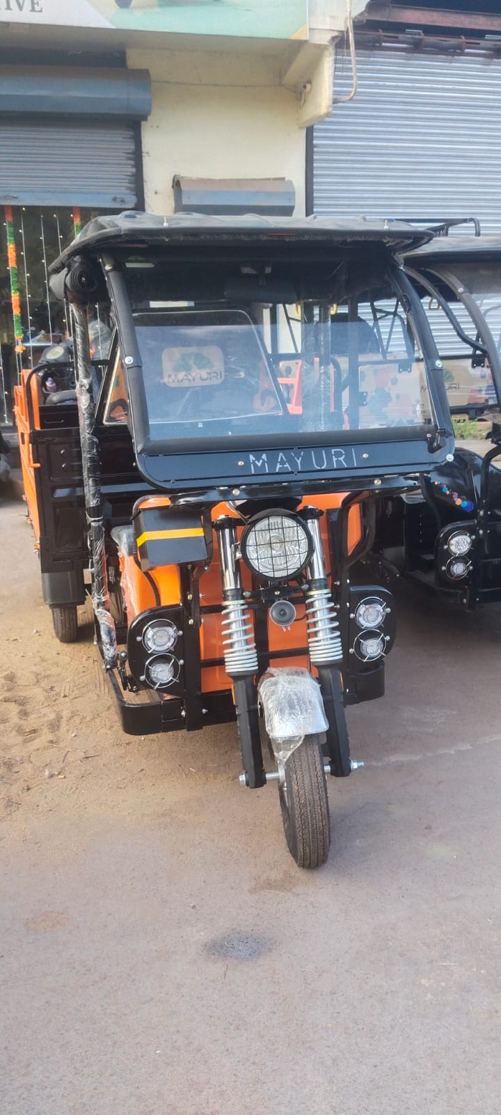 Good Luck Motors - Good Luck Motors, Durg road, Gundardehi, Chainganj, Chhattisgarh 491223, India