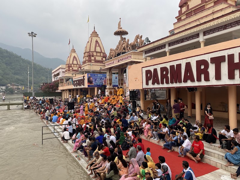 Parmarth Niketan Ashram - Parmarth Niketan Ashram Main Market Road, near Ram Jhula, Swarg Ashram, Rishikesh, Uttarakhand 249304, India