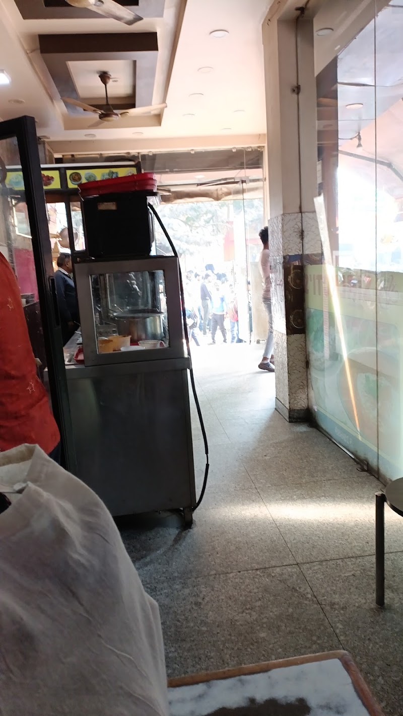 Sialkoti Vaishno Dhaba - Sialkoti Vaishno Dhaba opp. Main Post Office, Sadar Bazar, Sector 12, Gurugram, Haryana 122001, India