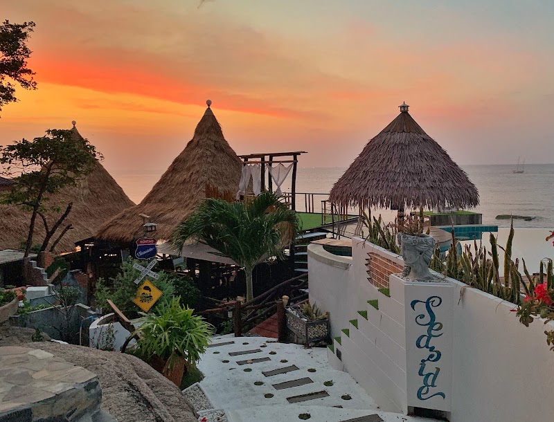 Seaside Bar & Restaurant - Seaside Bar & Restaurant, Ko Tao, Ko Pha-ngan District, Surat Thani 84280, Thailand