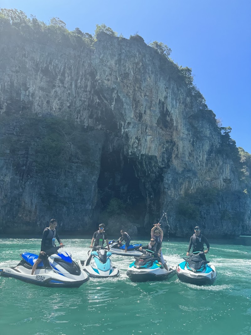 DH Watersports & Resources - DH Watersports & Resources, Jalan Pantai Cenang, 07000 Langkawi, Kedah, Malaysia