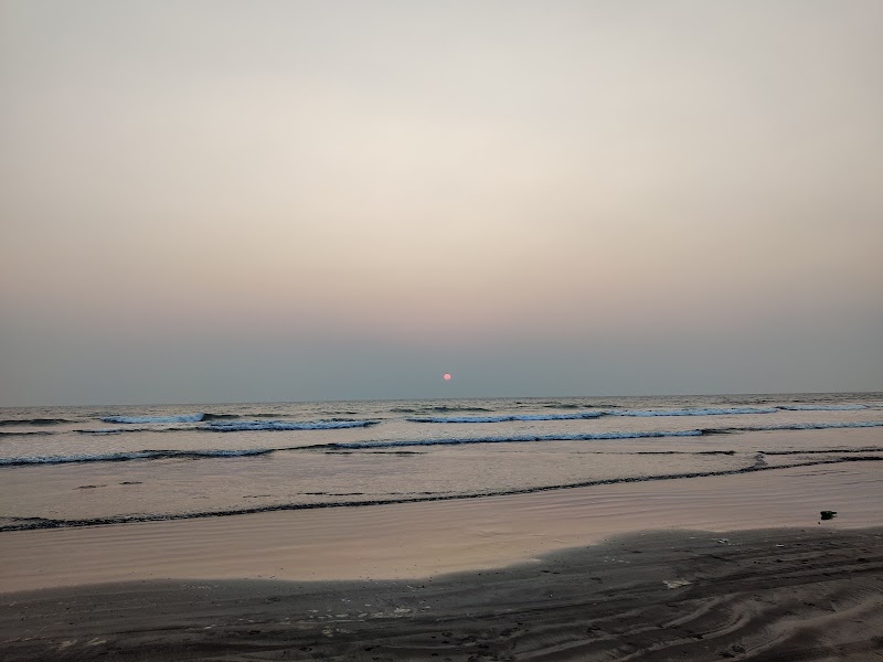Murud Beach, Dapoli - Murud Beach, Dapoli Q4F8+25, Murud, Maharashtra 415713, India