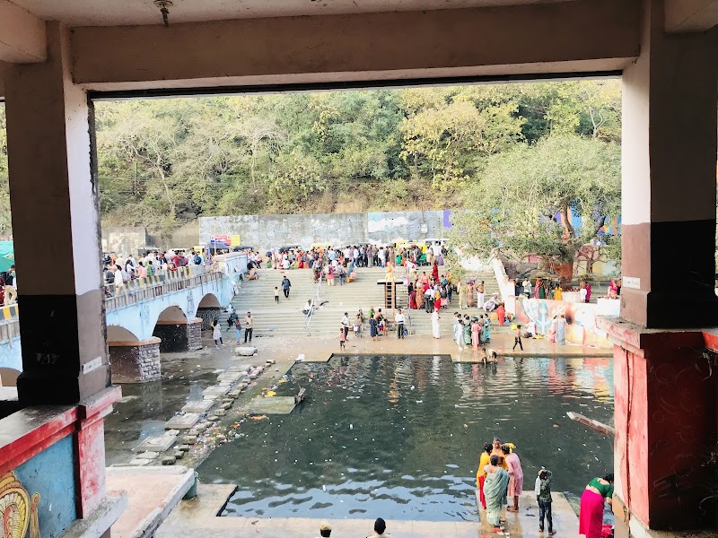 Damodar Kund - Damodar Kund, GFGP+7H5, Taleti Rd, Gujarat 362002, India