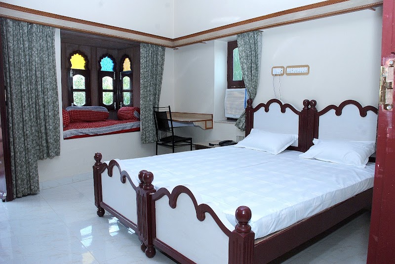 Jee Ri Haveli - Jee Ri Haveli Near Rajmahal Sr. Hr. Sec. School, Gulab Sagar, Jodhpur, Rajasthan 342001, India