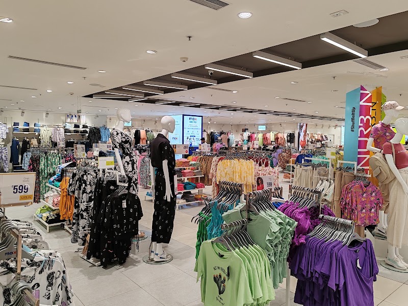 Max - Max 1st & 2nd Floor, Pebbles Mall, Revenue Estate of Ajronda, Unit No 9, near Metro Station Bata Chowk, Sector 12, Faridabad, Haryana 121007, India