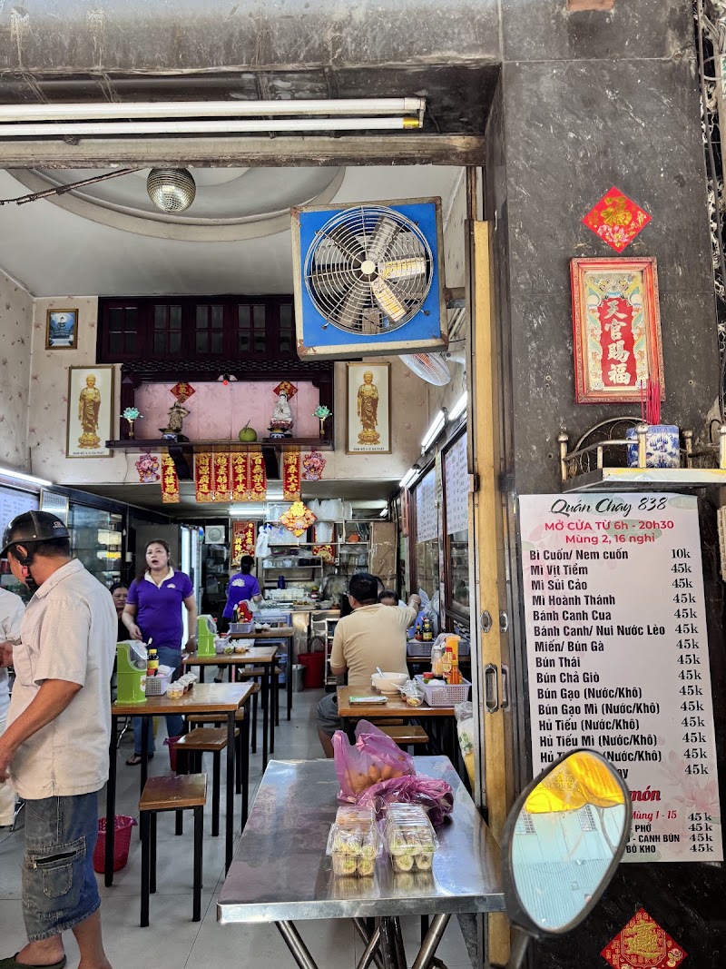 Bánh mì chay Nguyễn Trãi - Bánh mì chay Nguyễn Trãi 836 Nguyễn Trãi, Chợ Lớn, Hồ Chí Minh, Vietnam