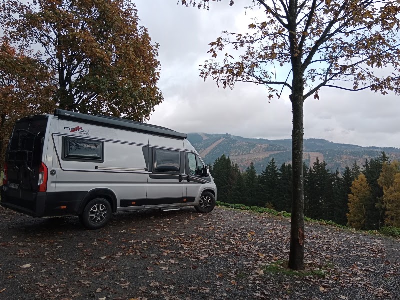 Parkoviště pod Klepáčem - Parkoviště pod Klepáčem, Dolní Morava 31222, 561 69 Dolní Morava, Czechia