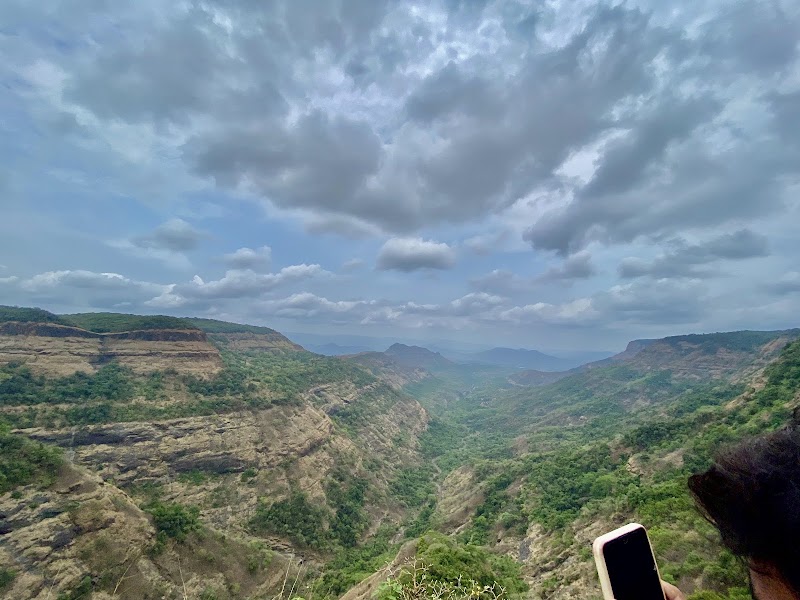Myra Point - Myra Point X7WG+8CF, Aman Lodge, Matheran, Maharashtra 410102, India