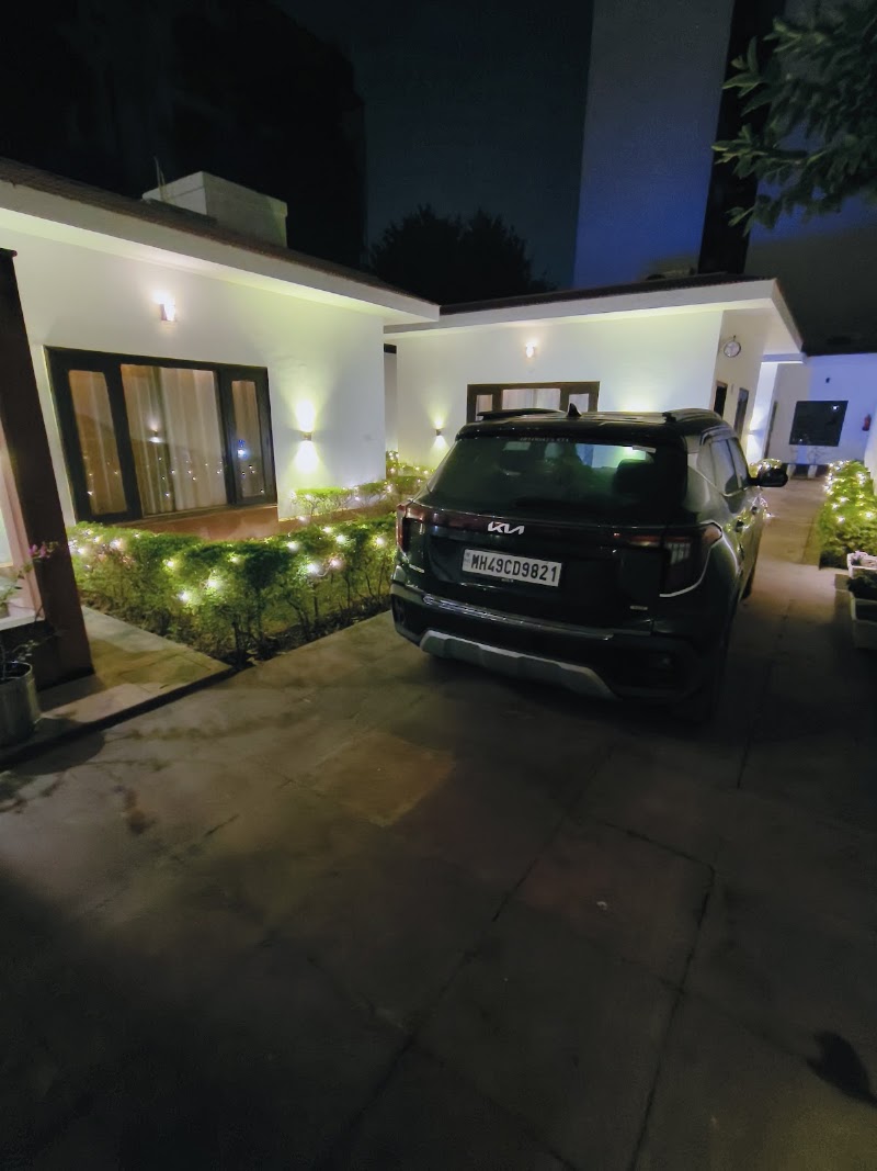 R Cottages- Mini Retreat Near New Delhi Airport - R Cottages- Mini Retreat Near New Delhi Airport D-32, Nangal Dewat, Sector D, Vasant Kunj, New Delhi, Delhi 110070, India