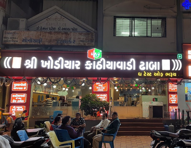 Shree Khodiyar Kathiyawadi Dhaba - Shree Khodiyar Kathiyawadi Dhaba, GF: 2/1, Indraprasth Complex Opp Nizampura Bus Depo, Nizampura, Vadodara, Gujarat 390024, India