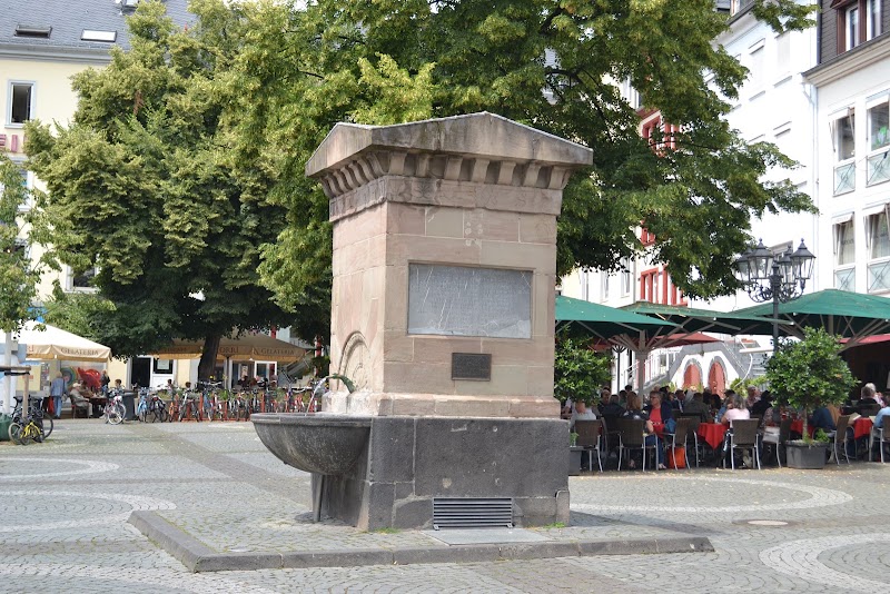 Schlossstraße Koblenz - Schlossstraße Koblenz, Schloßstraße 47, 56068 Koblenz, Germany