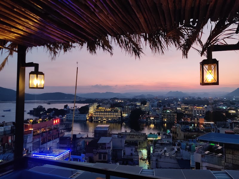 Sun N Moon Cafe & Restaurant - Sun N Moon Cafe & Restaurant 84, Level, 5, Gangaur Ghat Marg, above Hotel Udai Niwas, Near Jagdish Temple, Silawatwari, Udaipur, Rajasthan 313004, India