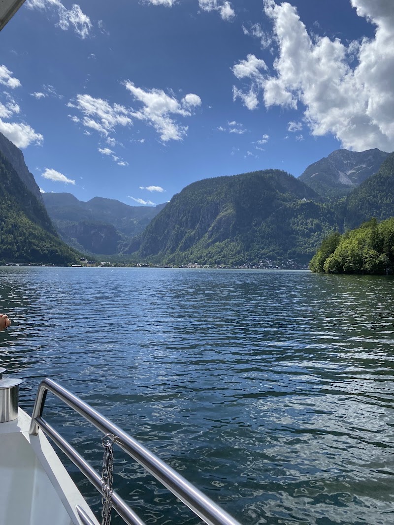 Bootsvermietung Schwarzmayr - Boat Rental - Bootsvermietung Schwarzmayr - Boat Rental Hallstätter, 4830 See, Austria