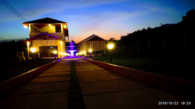 Peak View Homestay - Peak View Homestay, Golf Club Road, Allampura, Karnataka 577131, India