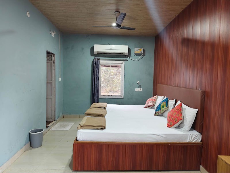 HosteLaVie Varanasi Om Home Guest House - HosteLaVie Varanasi Om Home Guest House, B,3/97, near Chetsingh Fort, Shivala, Varanasi, Uttar Pradesh 221001, India