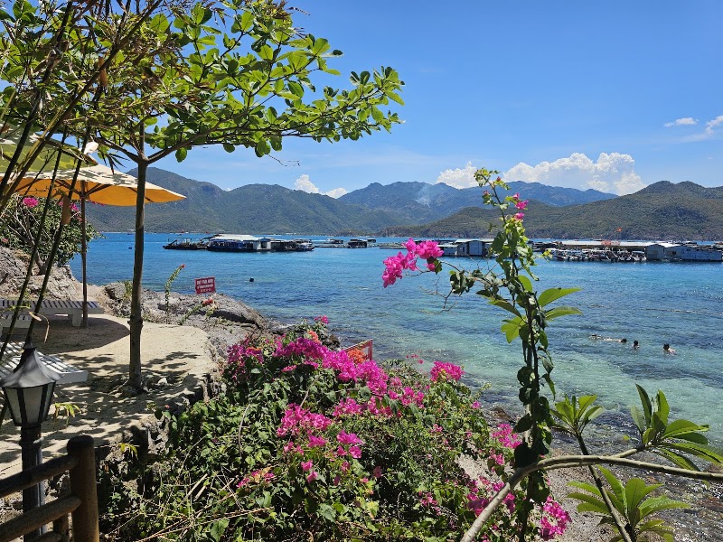 Nhà Hàng Làng Chài Nha Trang - Nhà Hàng Làng Chài Nha Trang, Đảo, Trí Nguyên, Nha Trang, Khánh Hòa 650000, Vietnam