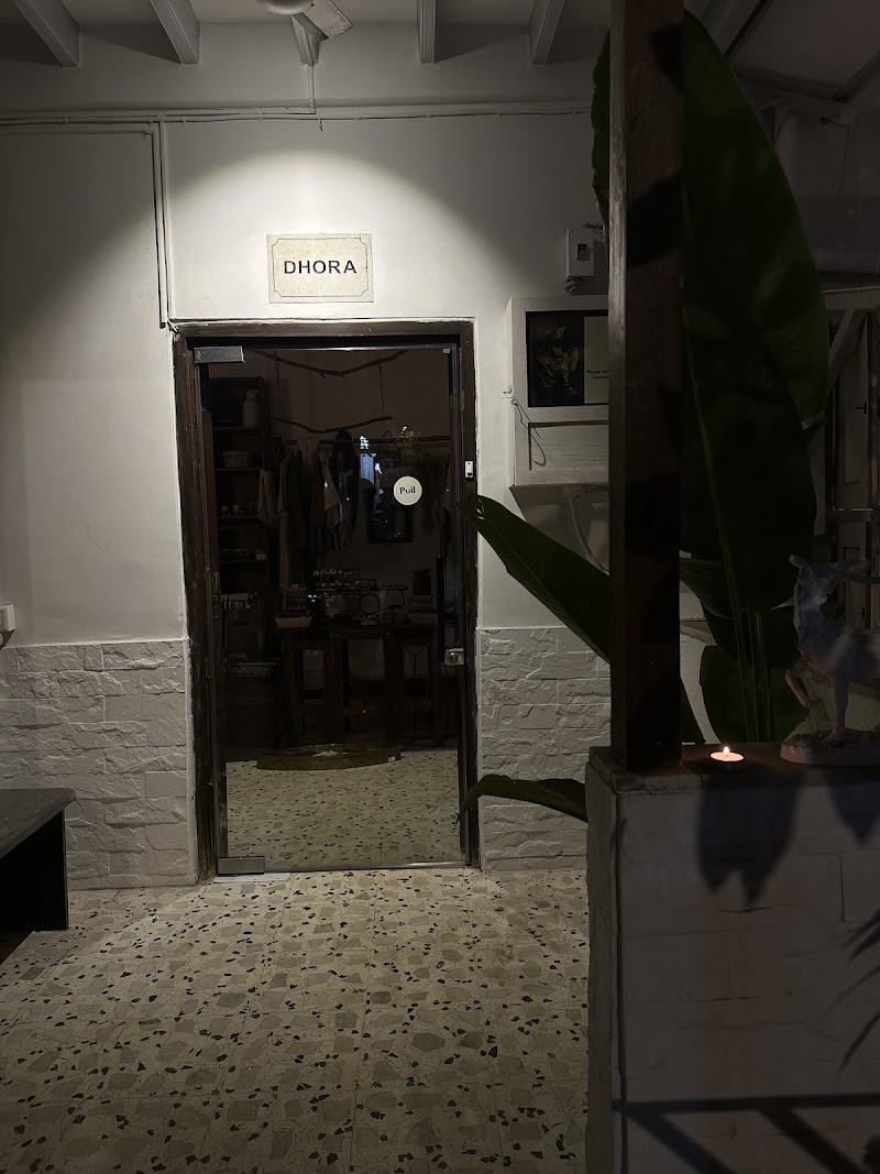Dhora - Dhora, 32, Pali Mala Rd, Bandra West, Mumbai, Maharashtra 400050, India
