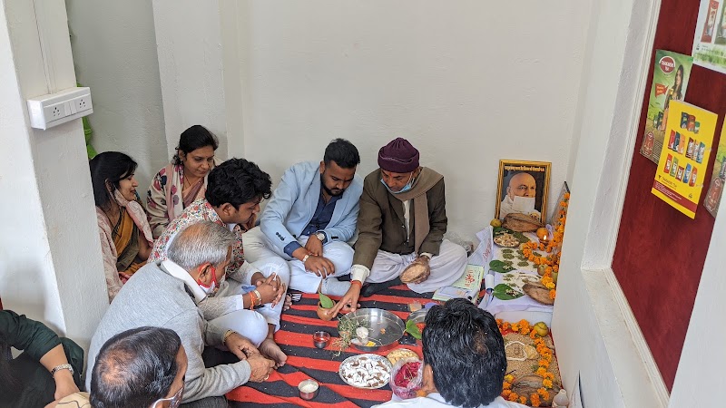 ANKUR TRADERS UDR - ANKUR TRADERS UDR, 12-B, Mewar Motor Building, Gali Road, Udaipole, Toran Bawri, Ganesh Ghati, Udaipur, Rajasthan 313001, India