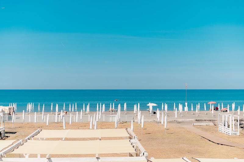 Gilda on the Beach - Gilda on the Beach, Lungomare di Ponente, 11, 00054 Fregene RM, Italy