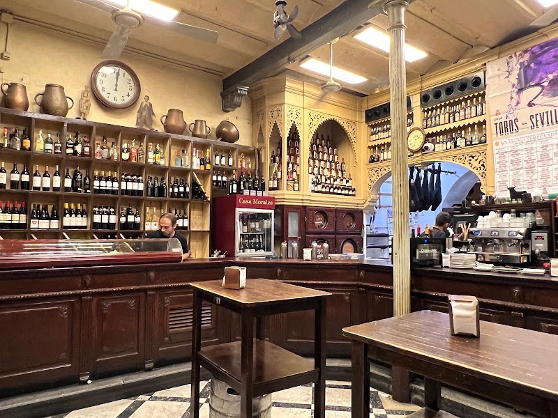 Bar Casa Morales - Bar Casa Morales, C. García de Vinuesa, 11, Casco Antiguo, 41001 Sevilla, Spain