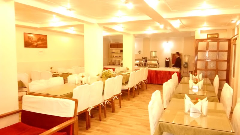 Hotel North Star - Hotel North Star, 26, HD Lama Rd, near Mall Road, Chauk Bazaar, Darjeeling, West Bengal 734101, India