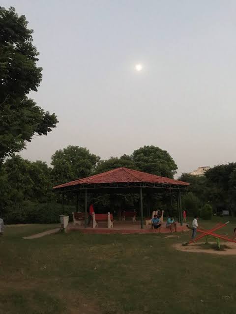Tau Devi Lal Park - Tau Devi Lal Park Sector 22 Rd, Sector 22B, Sector 22A, Sector 22, Gurugram, Haryana 122015, India